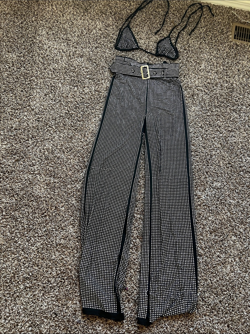 High-Waist Wide-Leg Black Patterned Pants with Belt